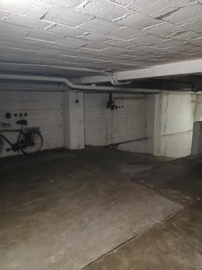 Ferienwohnung The Banker Antwerpen - Free Parking Belgien